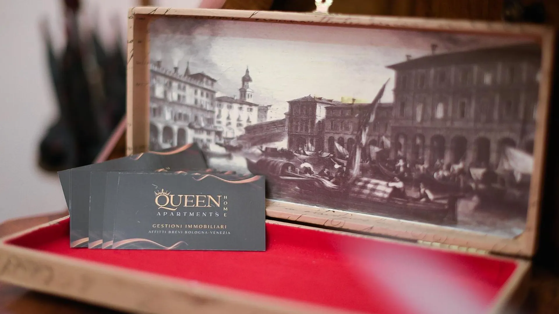 Queen Home Isabel Mestre Italien